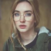 Девушка блондинка